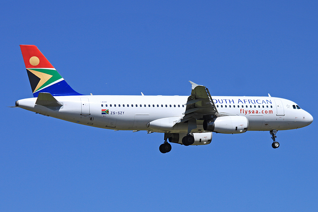 ZS-SZY (cn 05011) Airbus A320-232