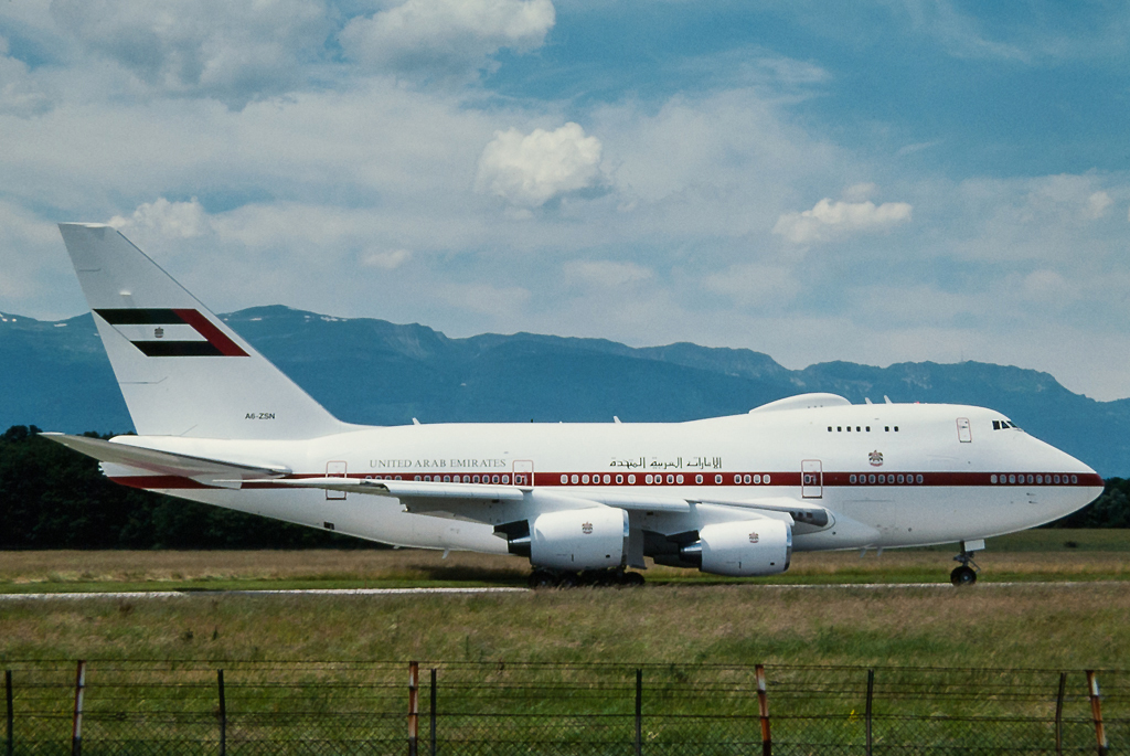 A6-ZSN (23610) 1987 Boeing 747SP-Z5