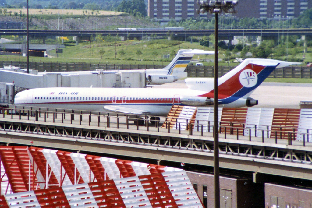 G-BNNI (20950) Boeing 727-276