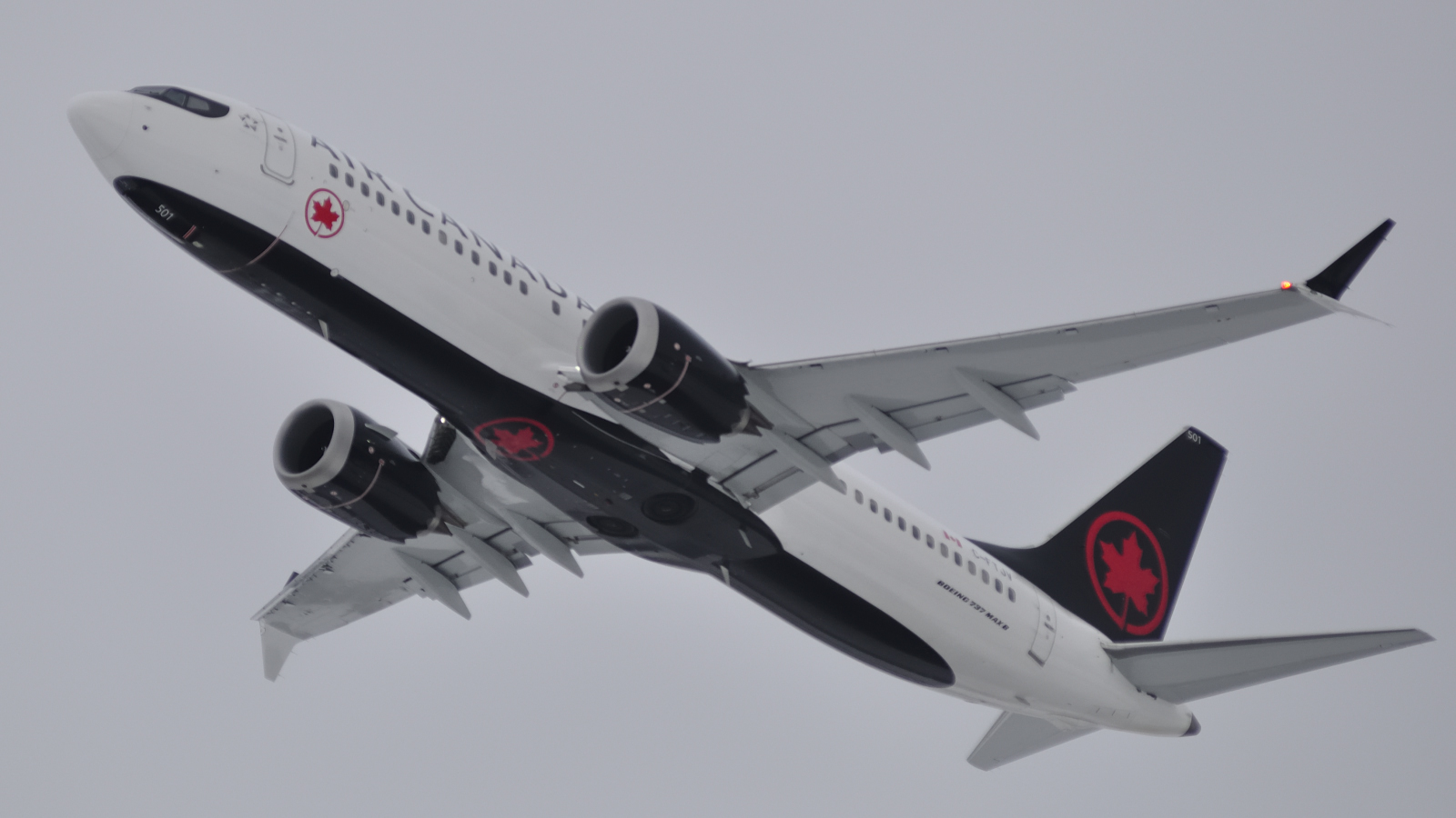C-FTJV · Boeing 737-8 MAX · (YUL / CYUL)