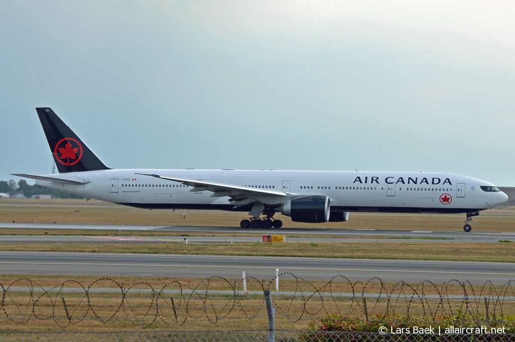 C-FITL (35256) 2007 Boeing 777-333(ER)