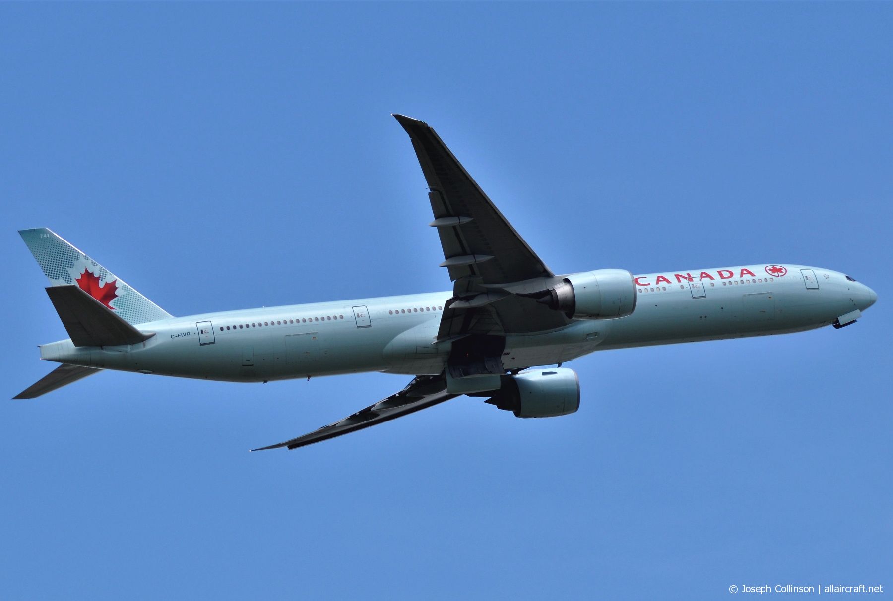 C-FIVR (35241) 2009 Boeing 777-333(ER)