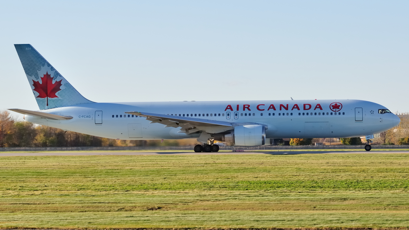 C-FCAG (cn 24085) Boeing 767-375ER