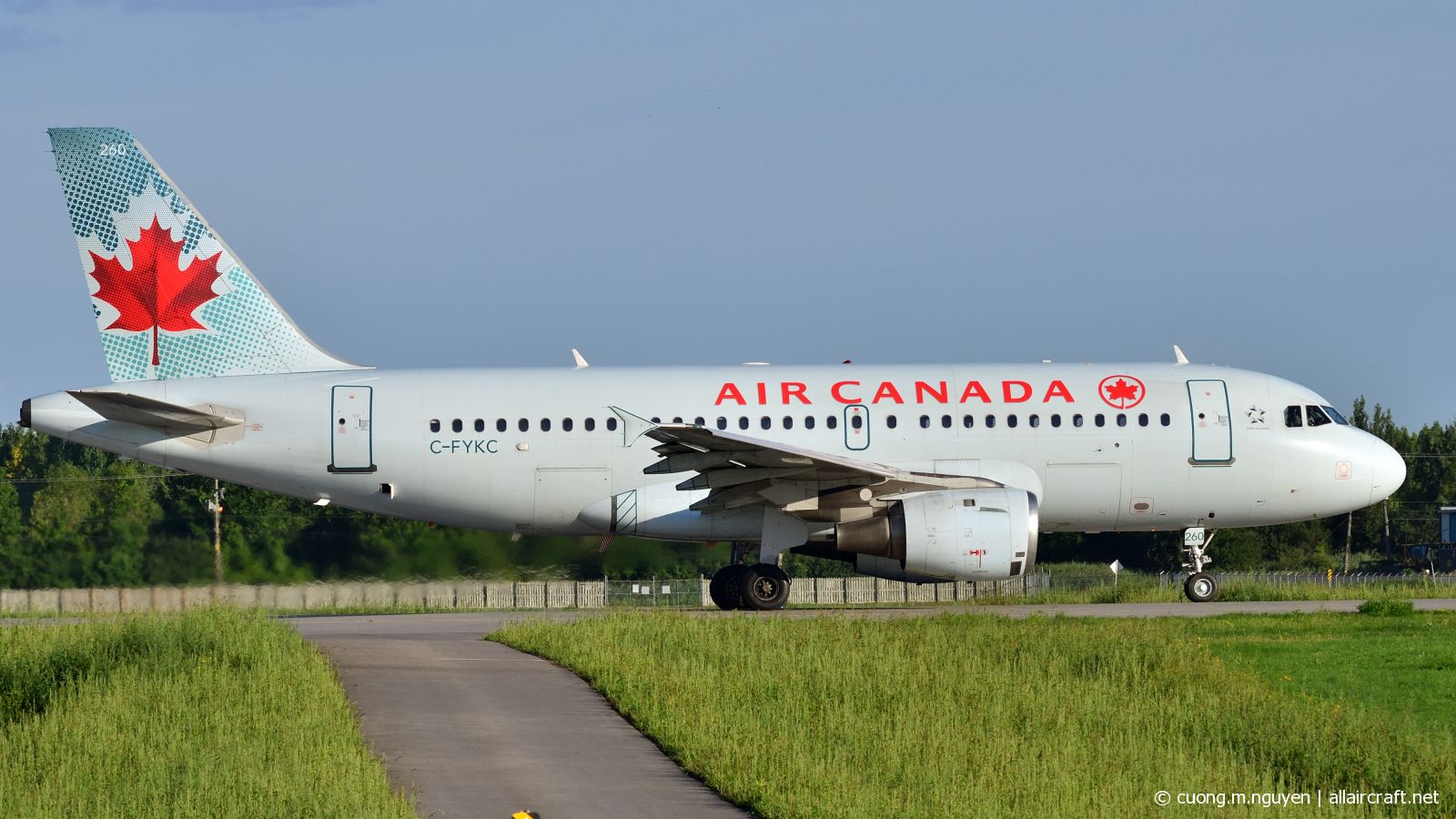 C-FYKC (cn 0691) Airbus A319-114