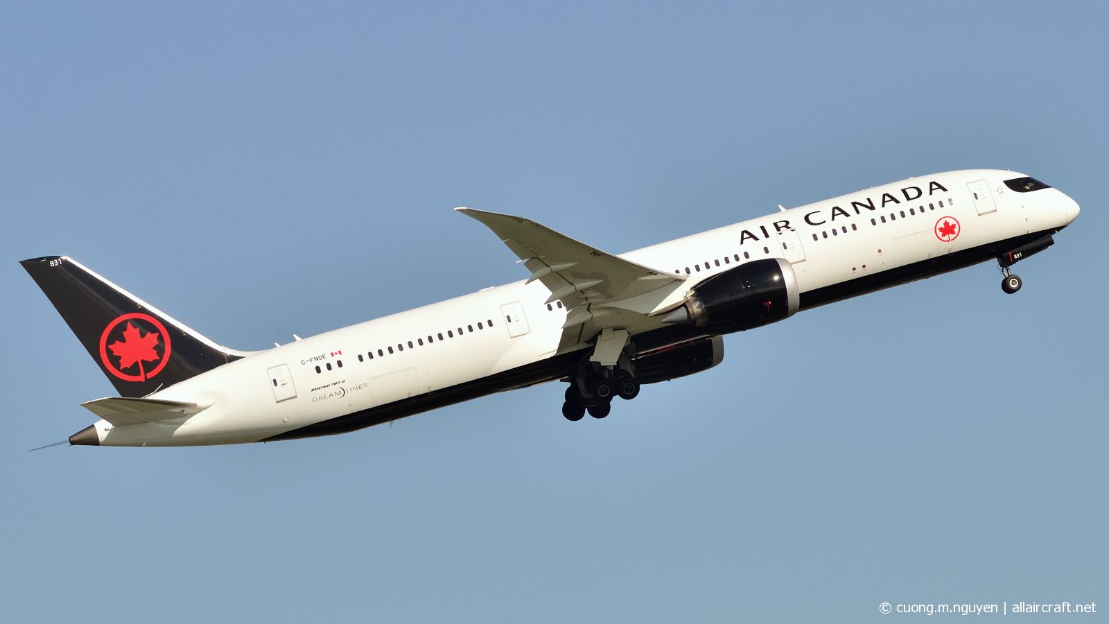 C-FNOE (35265) 2015 Boeing 787-9 Dreamliner