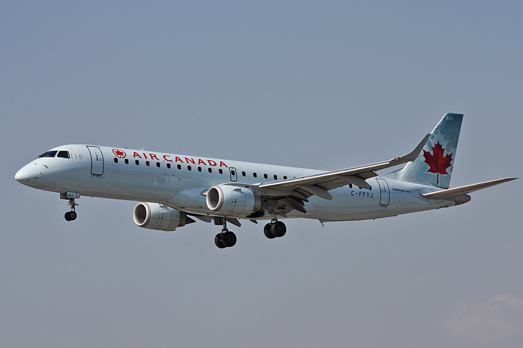 C-FFYJ (cn 19000512) Embraer 190-100IGW