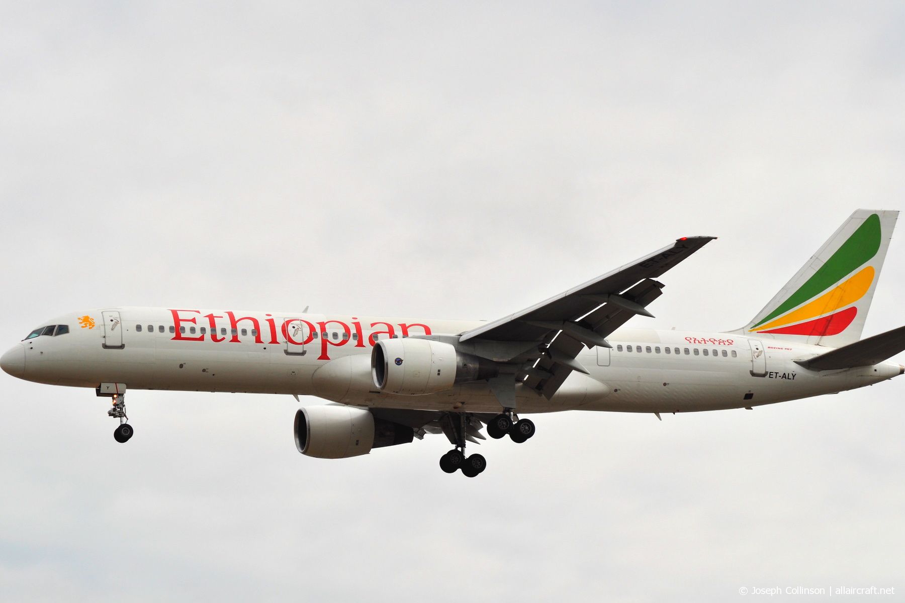 ET-ALY (28480) 1997 Boeing 757-231(SF)
