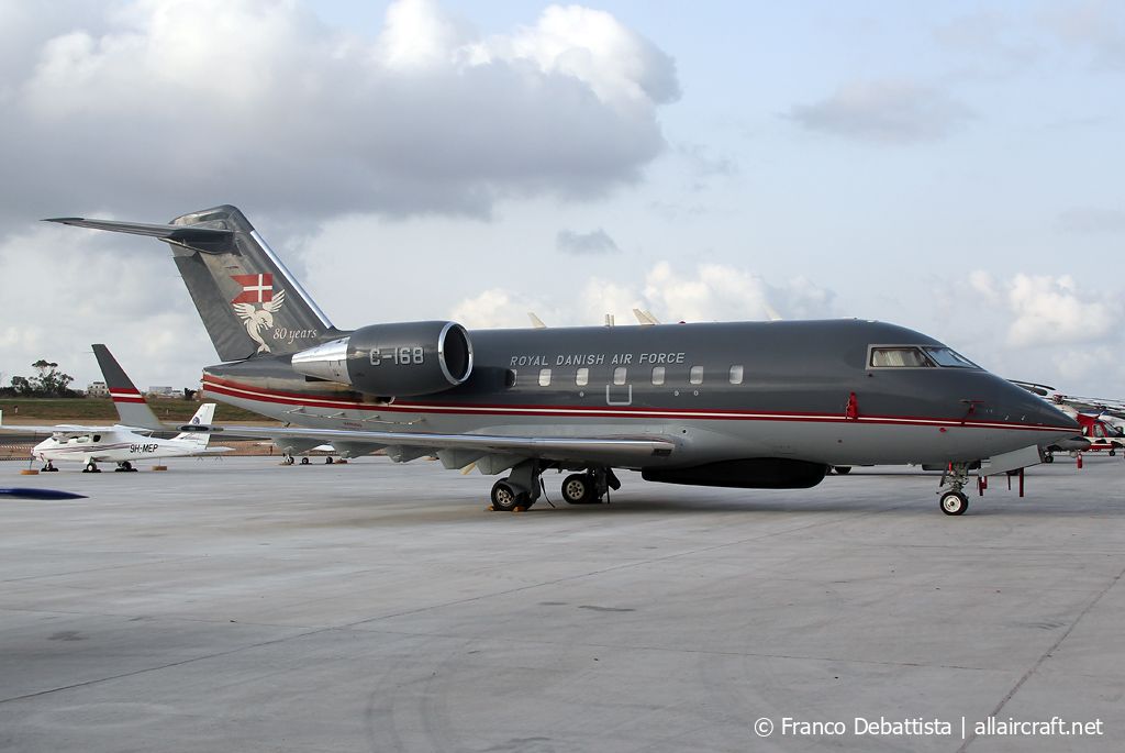 C-168 (5468) 2000 Bombardier Challenger 604