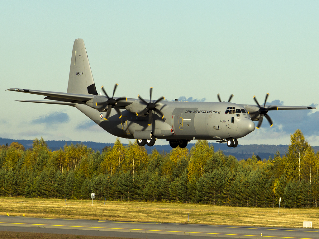 5607 (382-5607) 2009 Lockheed Martin C-130J-30 Super Hercules