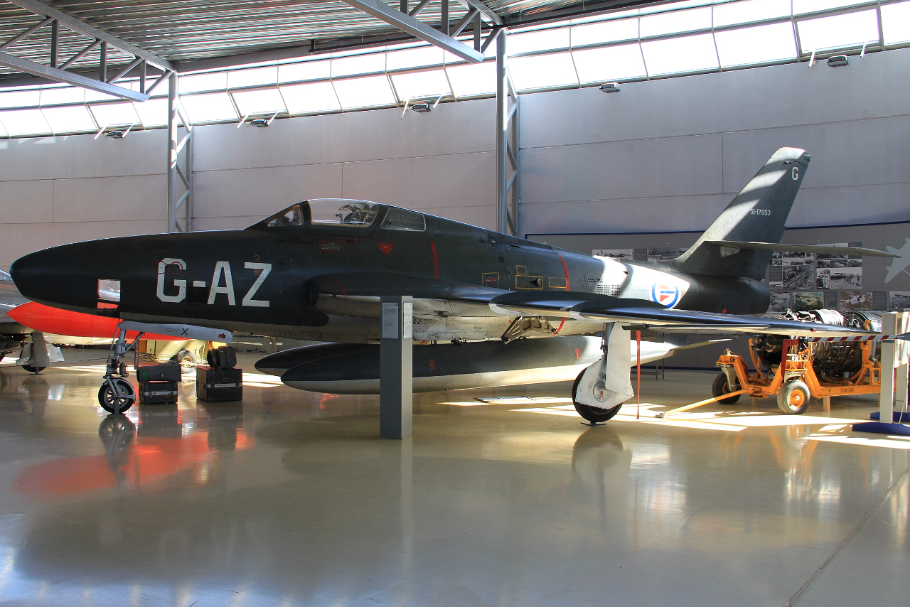 51-17053 (363) 1951 Republic RF-84F Thunderflash