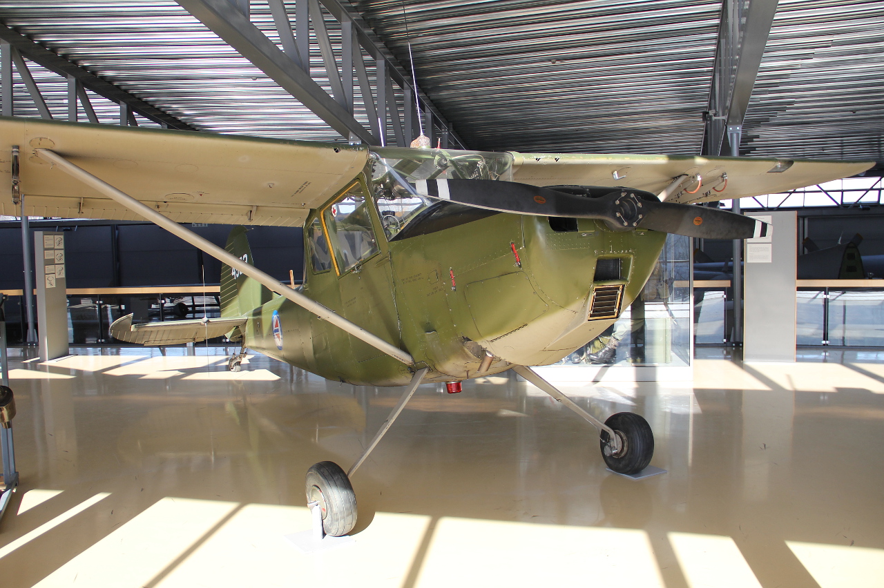 4953,Cessna 0-1a Birddog