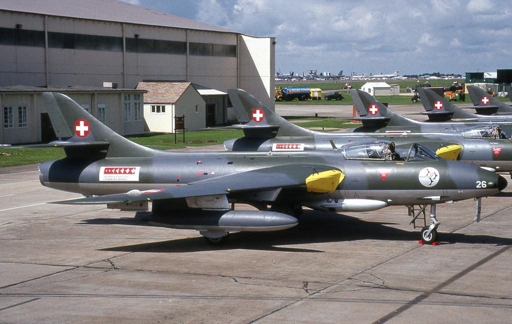 J-4026 (41H/697392) 1968 Hawker Hunter F58