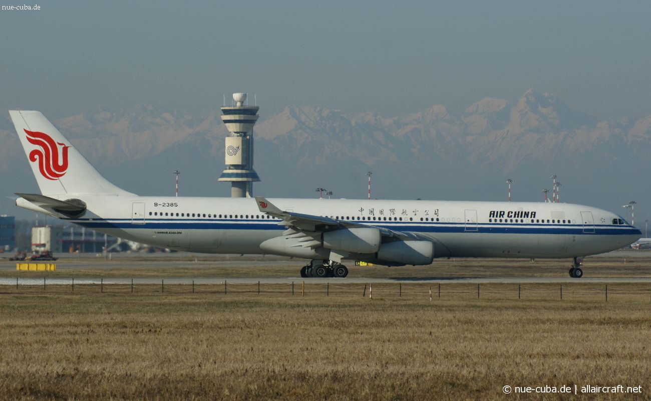 B-2385 (192) 1997 Airbus A340-313X