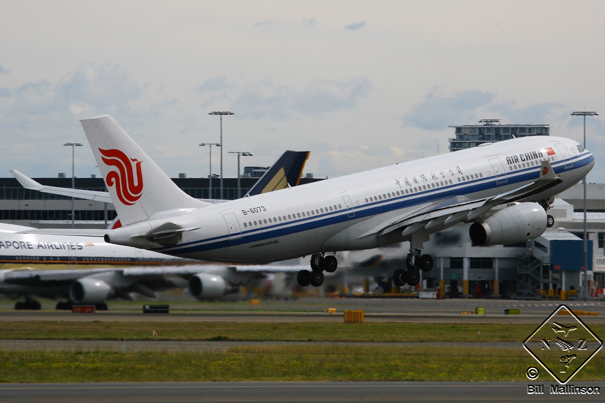 B-6073 (780) 2006 Airbus A330-243