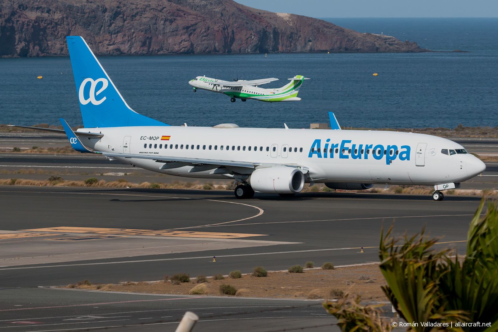 EC-MQP (60588) 2017 Boeing 737-85P(WL)