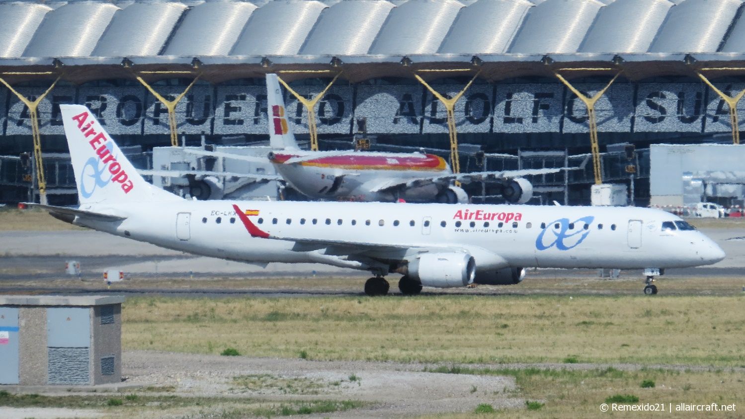 EC-LKX (cn 19000437) Embraer 190-200LR