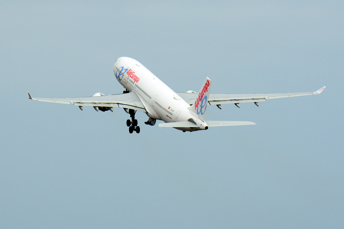 EC-JZL (cn 0814) Airbus A330-202