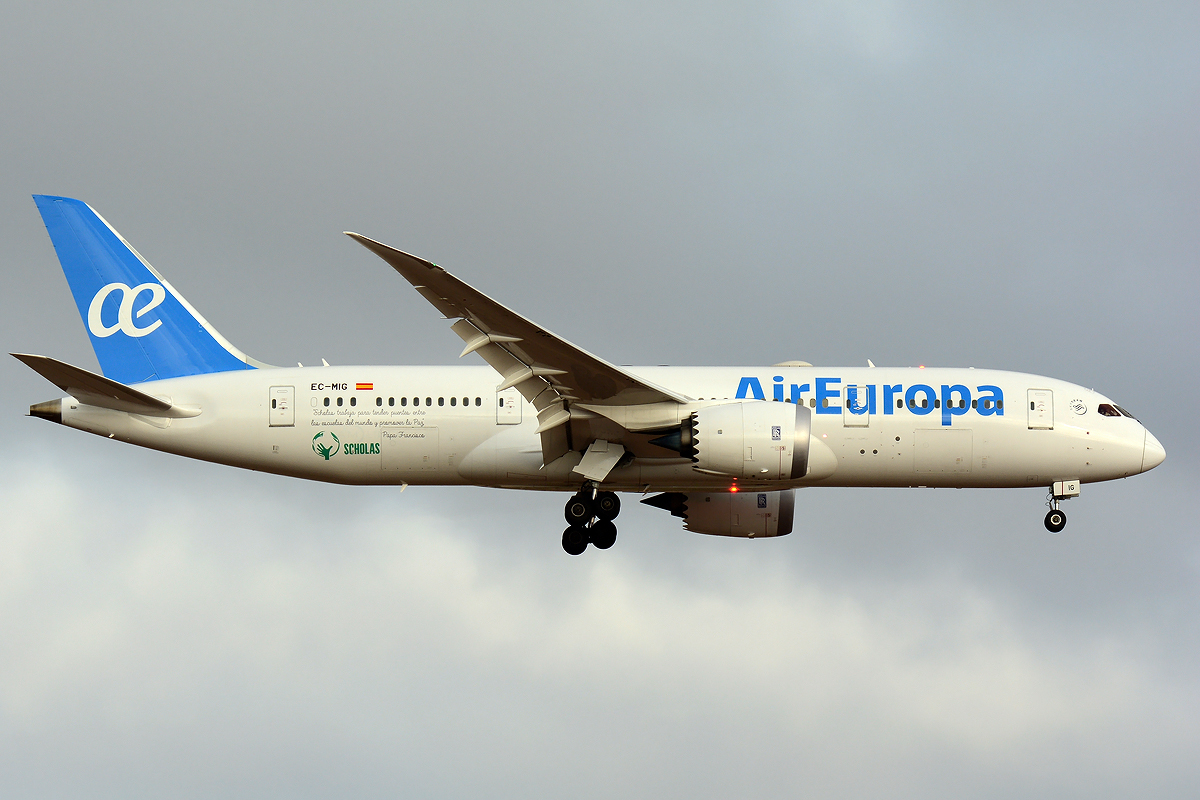 EC-MIG · Boeing 787-8 Dreamliner · (LPA / GCLP)