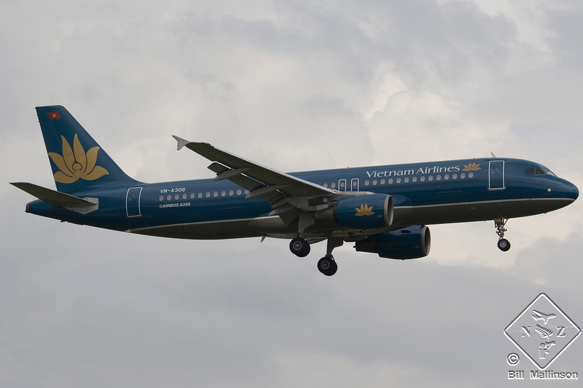 VN-A306, (cn 611), Airbus A320-214