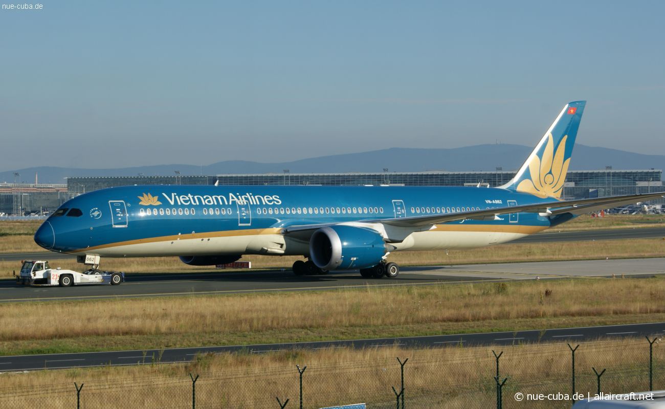 VN-A862 (35152) 2015 Boeing 787-9 Dreamliner