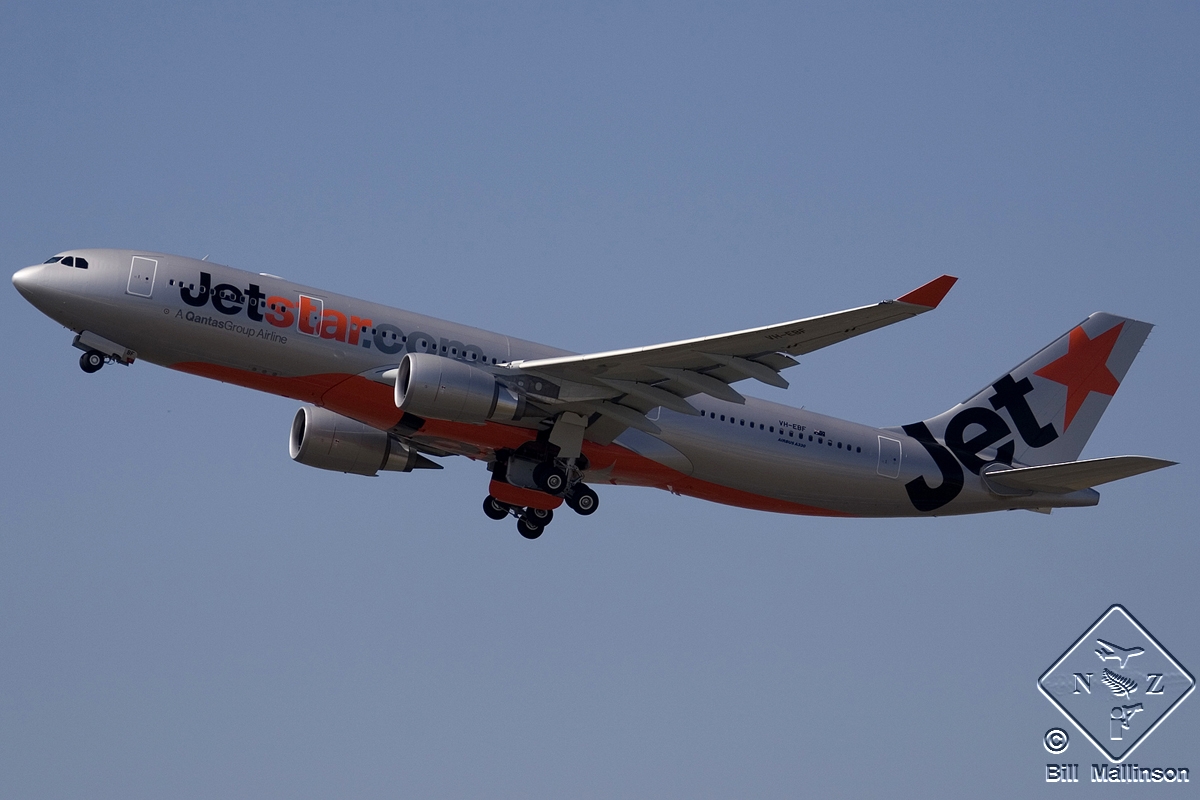 VH-EBF (853) 2007 Airbus A330-202