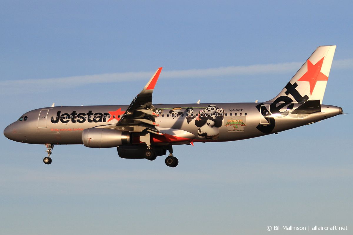 VH-VFX (5871) 2013 Airbus A320-232