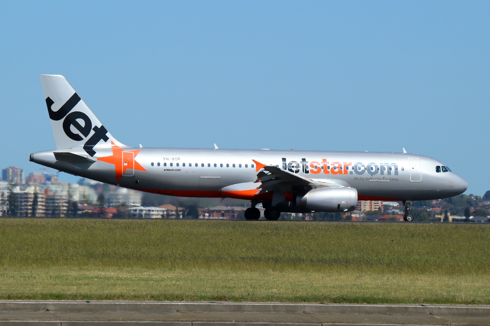 VH-VGP, (cn 4343), Airbus A320-232