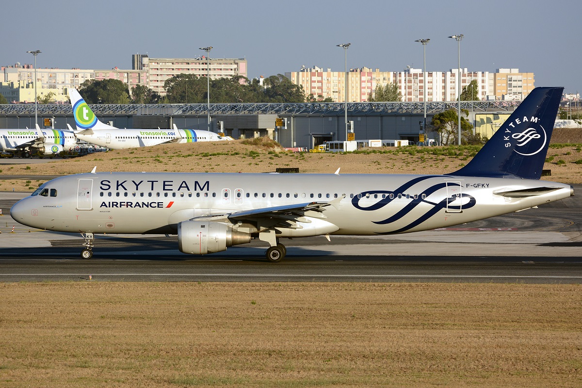 F-GFKY (285) 1991 Airbus A320-211