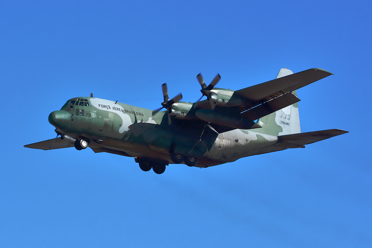 FAB2472 (382-4452) Lockheed C-130H Hercules