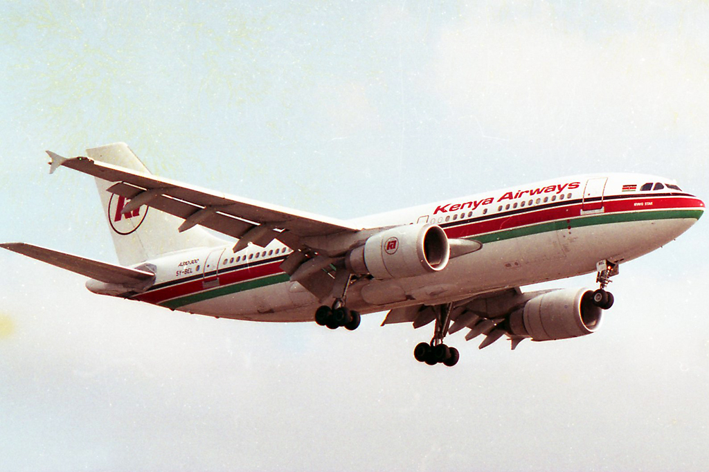 5Y-BEL (416) 1986 Airbus A310-304