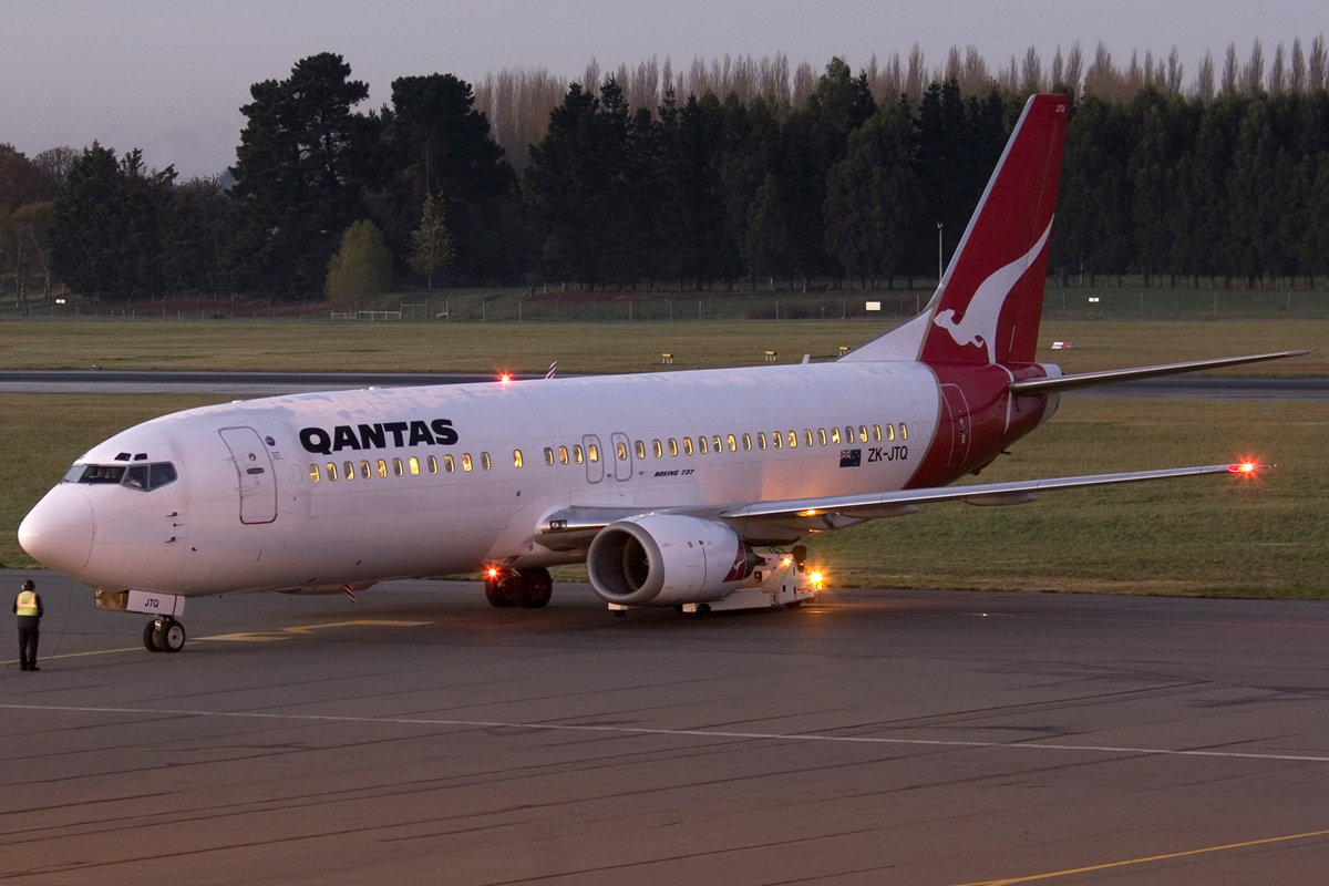 ZK-JTQ (24442) 1992 Boeing 737-476