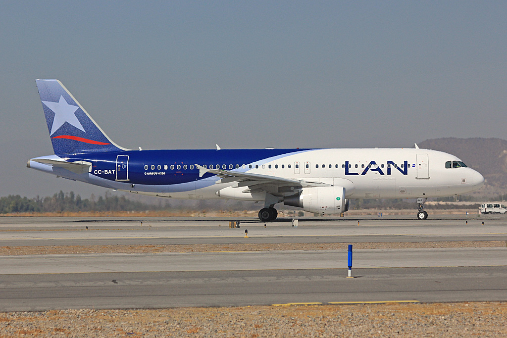 CC-BAT, (cn 4921), Airbus A320-214