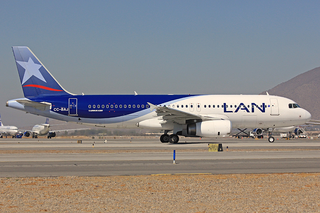 CC-BAJ (4576) 2011 Airbus A320-233