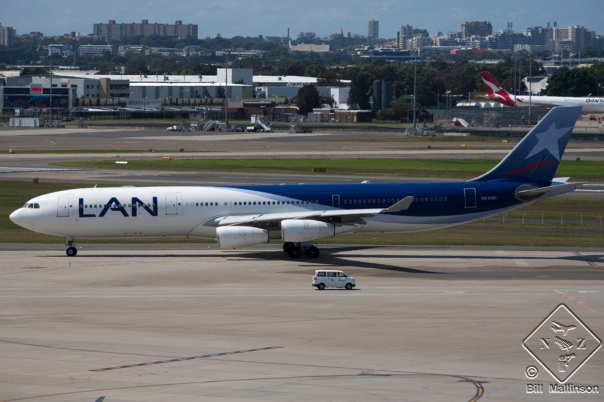 CC-CQC (363) 2000 Airbus A340-313