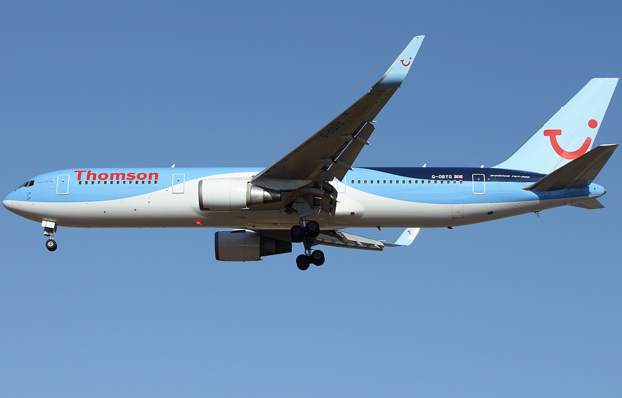 G-OBYG (29137) 1998 Boeing 767-304(ER)(WL)
