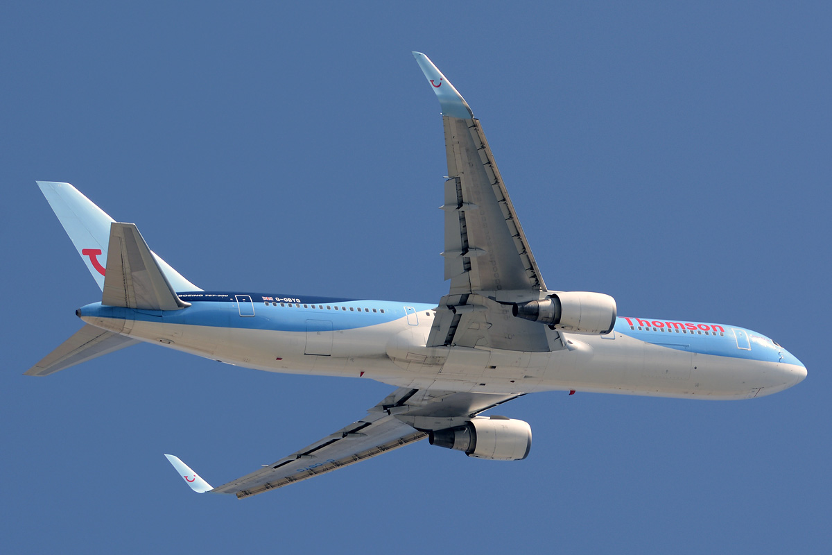 G-OBYG (29137) 1998 Boeing 767-304(ER)(WL)