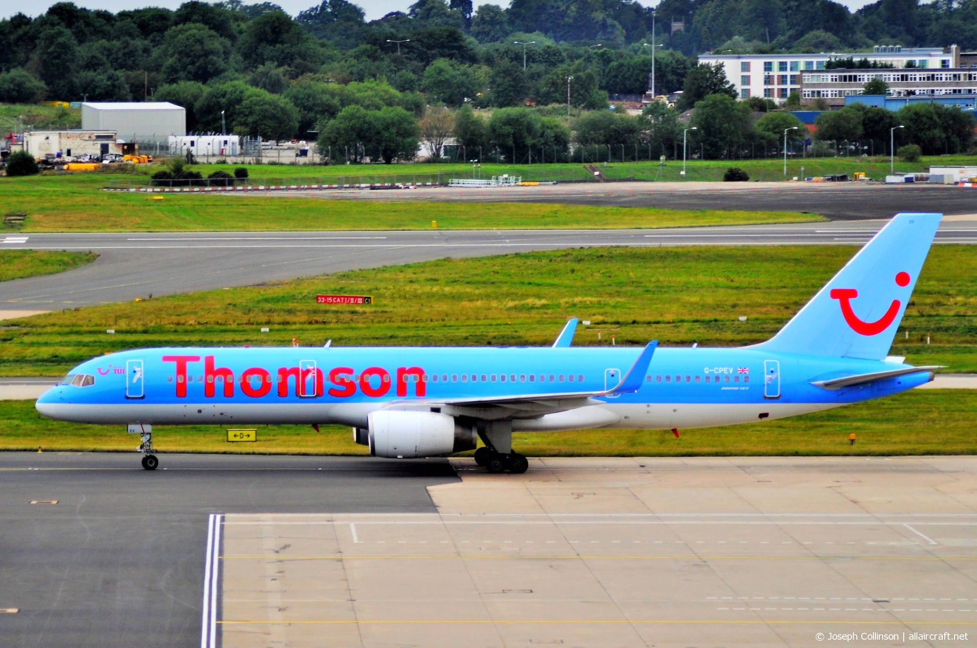 G-CPEV (29943) 1999 Boeing 757-236(WL)