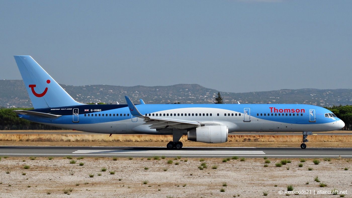 G-OOBD (33099) 2003 Boeing 757-28A WL