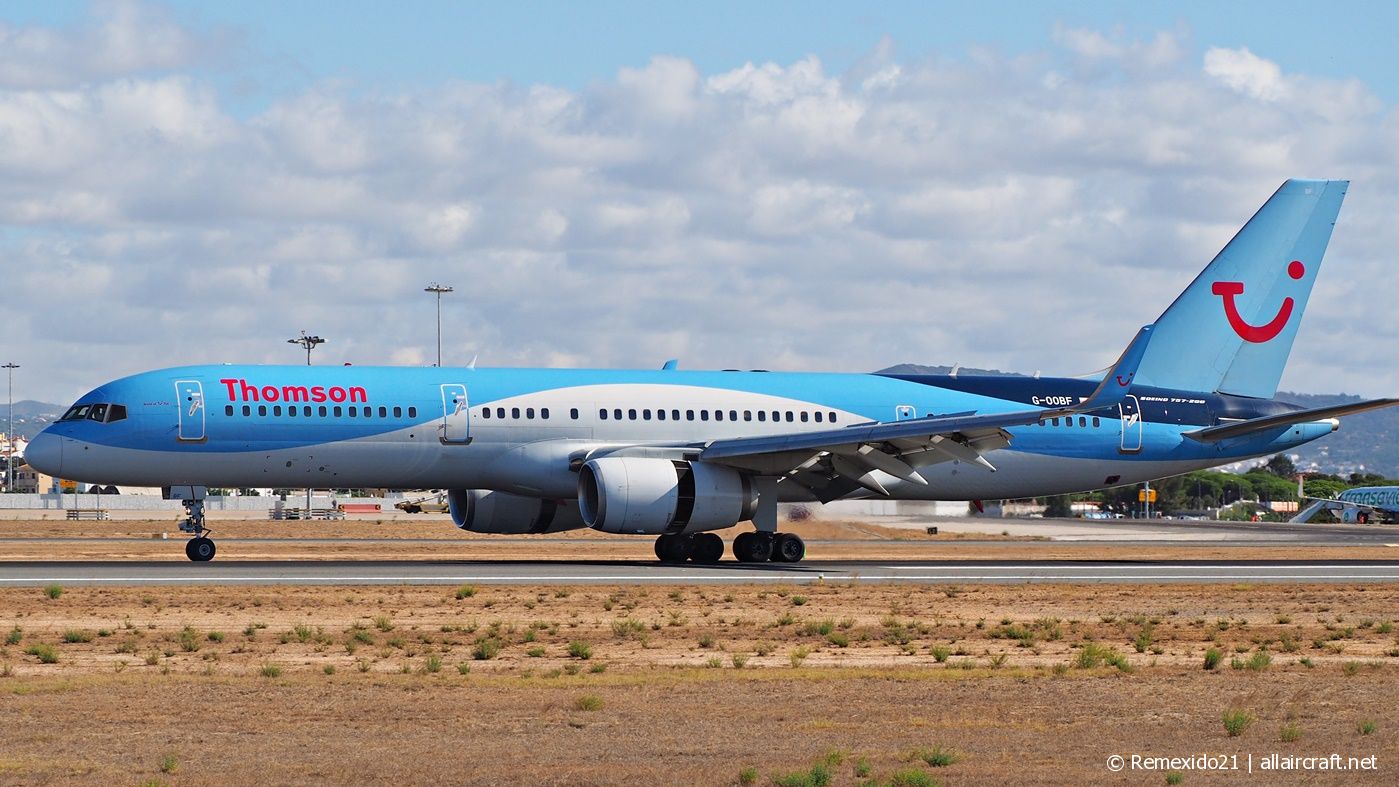 G-OOBF (33101) 2004 Boeing 757-28A(WL)