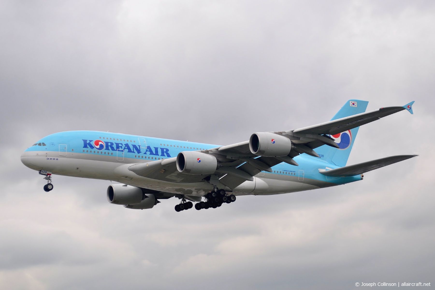 HL7628 · Airbus A380-861 · (LHR / EGLL)