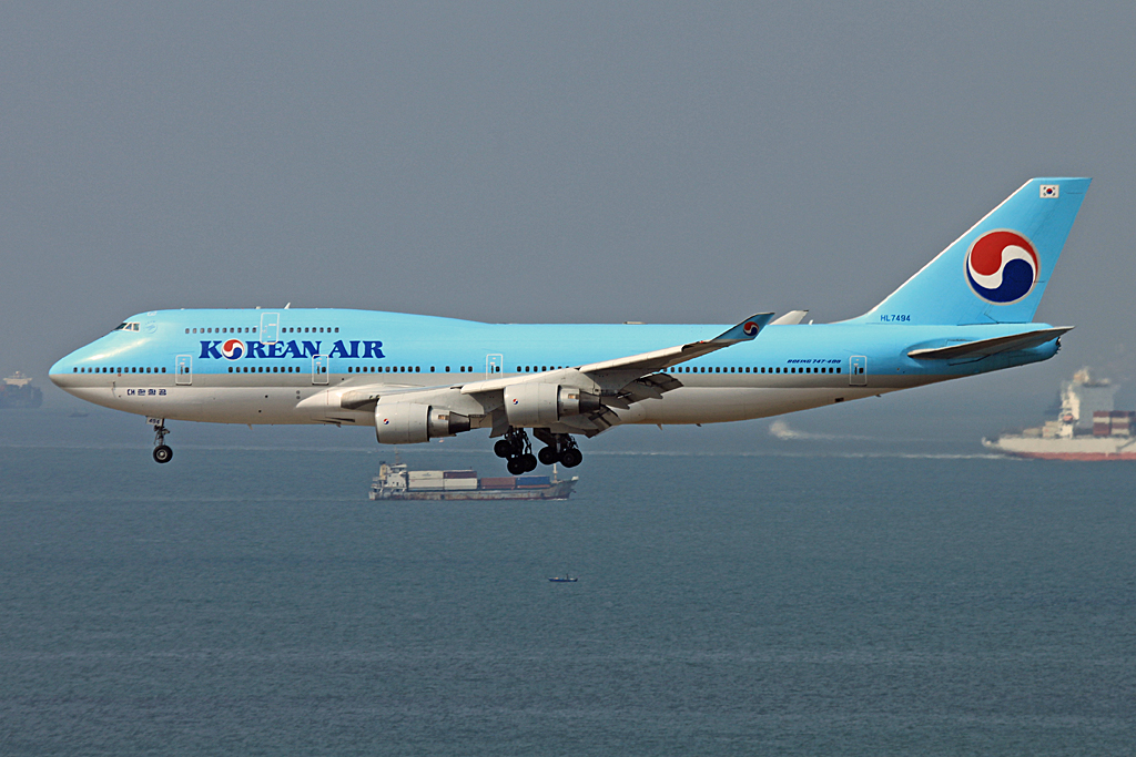 HL7494 (cn 27662) Boeing 747-4B5