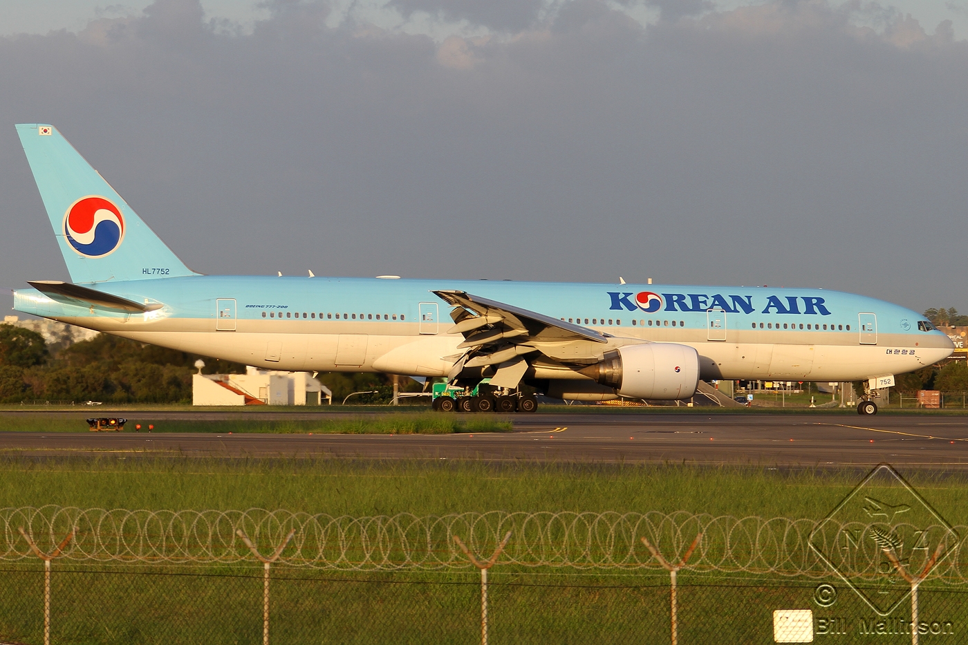 HL7752 (34211) 2007 Boeing 777-2B5