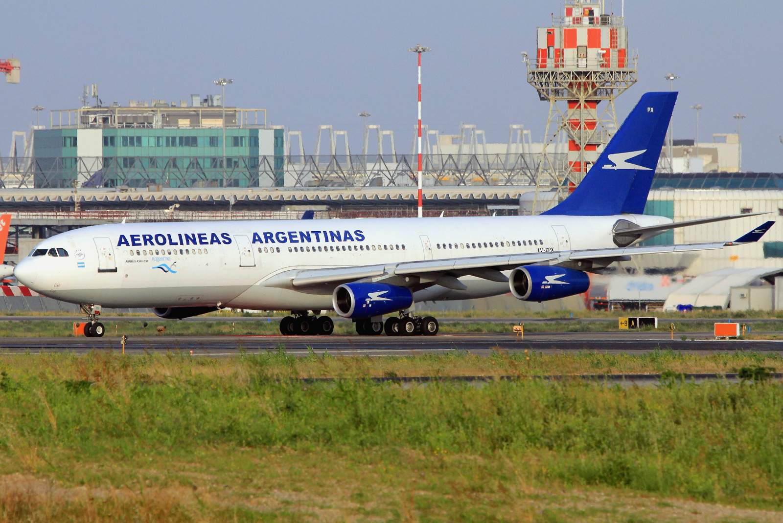 LV-ZPX, (cn 080), Airbus A340-211