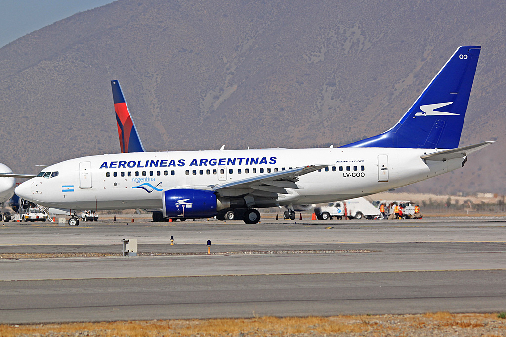 LV-GOO (cn 35962) Boeing 737-7BD