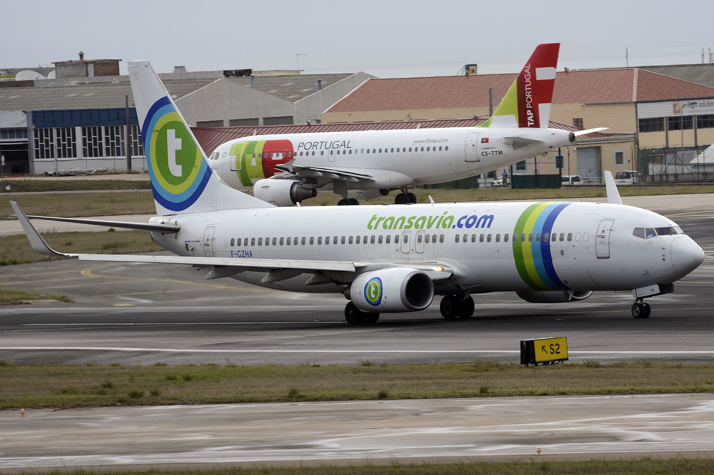 F-GZHA (cn 34901) Boeing 737-8GJ
