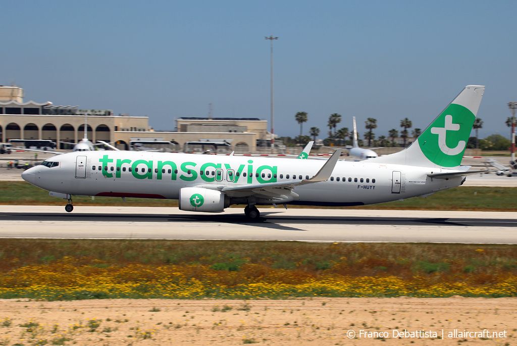 F-HUYY (39828) 2014 Boeing 737-8GP(WL)