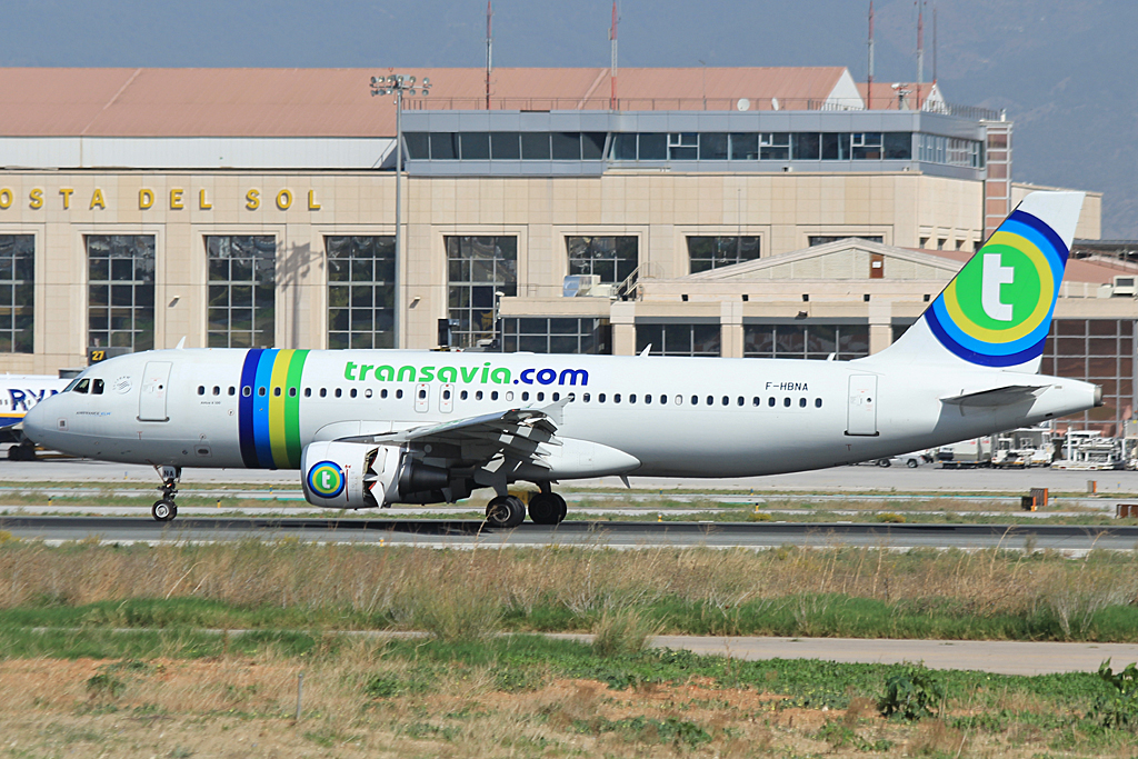 F-HBNA (4335) 2010 Airbus A320-214