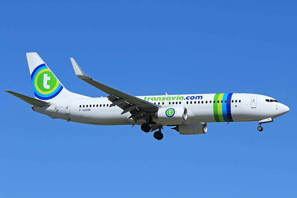 F-GZHK (37790) 2014 Boeing 737-8K2 WL