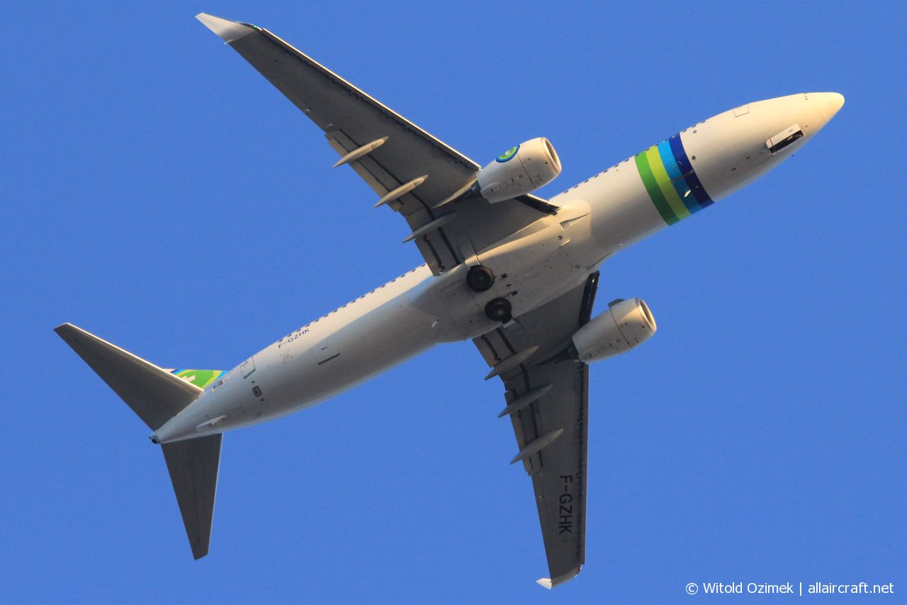F-GZHK (37790) 2014 Boeing 737-8K2 WL