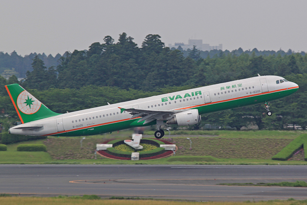 B-16205, (cn 5485), Airbus A321-211